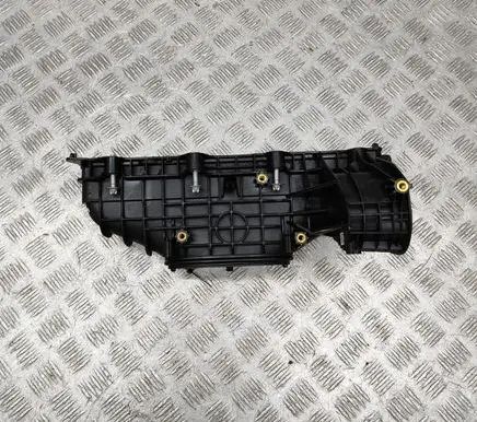 Mercedes-Benz SLK R172 Intake manifold A6510900037