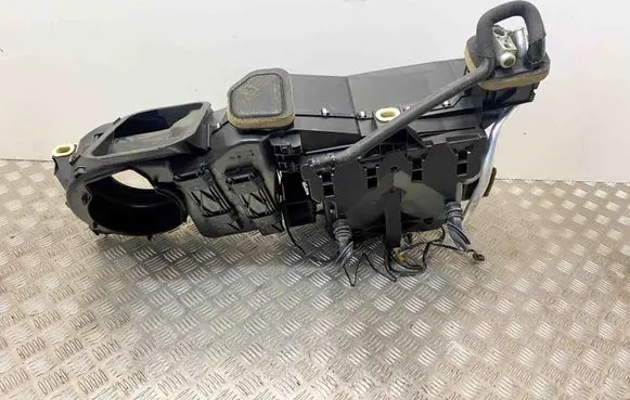 Mercedes-Benz SL R230 Interior heater climate box assembly A2308200215 A2308201242