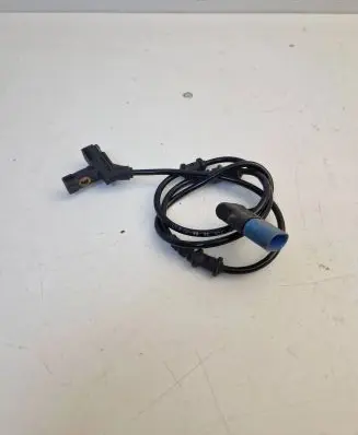 Mercedes-Benz C W205 Brake pads wear sensor A2055403406