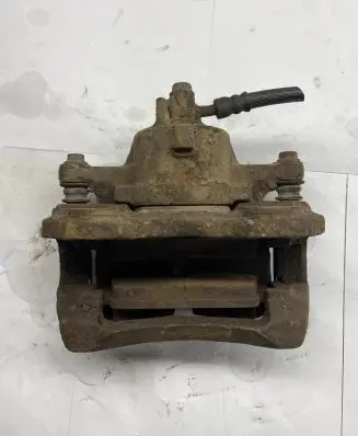 Nissan Almera N16 Front brake caliper