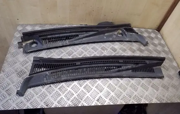 Suzuki Grand Vitara II Wiper trim 7731065J10 7732065J10
