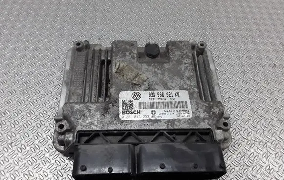 Volkswagen Golf Plus Engine control unit/module 03G906021KQ 0281013233