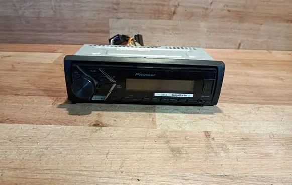 Seat Ibiza III (6L) Radio/CD/DVD/GPS head unit 10R040625 98802836981 MVHS100UB