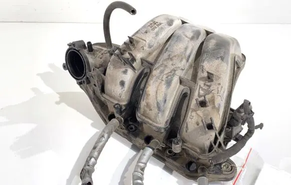 Skoda Fabia Mk3 (NJ) Intake manifold 04C133201Q