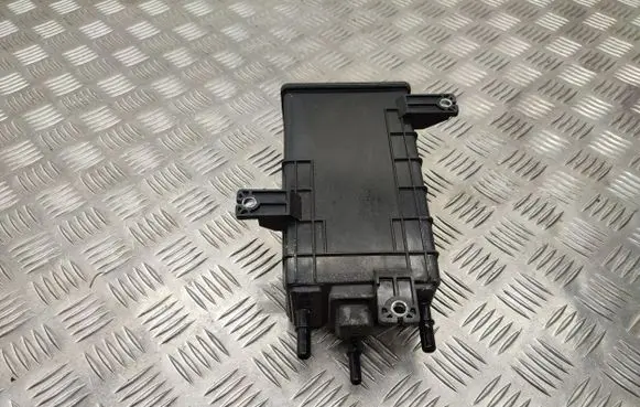 Active carbon filter fuel vapour canister