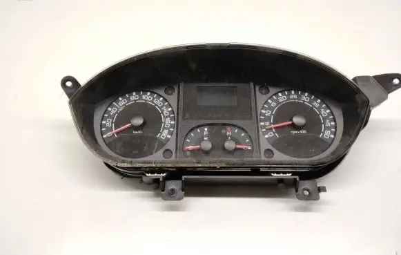 Iveco Daily 4th gen Speedometer (instrument cluster) 69500155 503001480200