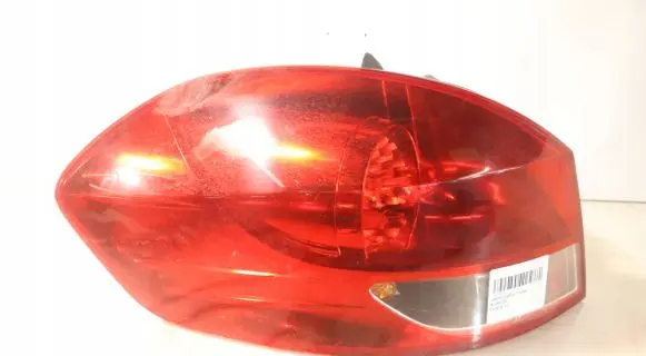 Renault Clio III Rear/tail lights 8200586843