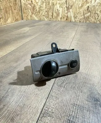 Mercedes-Benz E W211 Light switch 2115450104 04056003 7217Q04