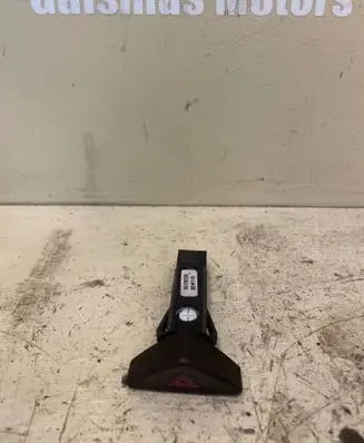Volvo S60 Hazard light switch 30739320