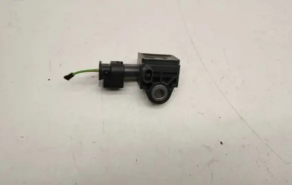 Mercedes-Benz C W205 Airbag deployment crash/impact sensor A2229051400