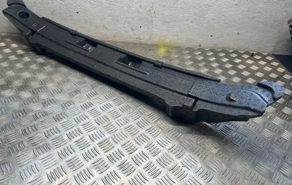 Front bumper foam support bar
