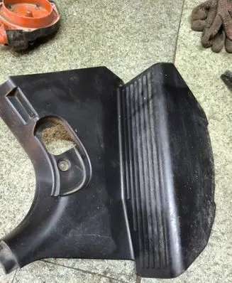 BMW 3 E46 Foot area side trim 8189733