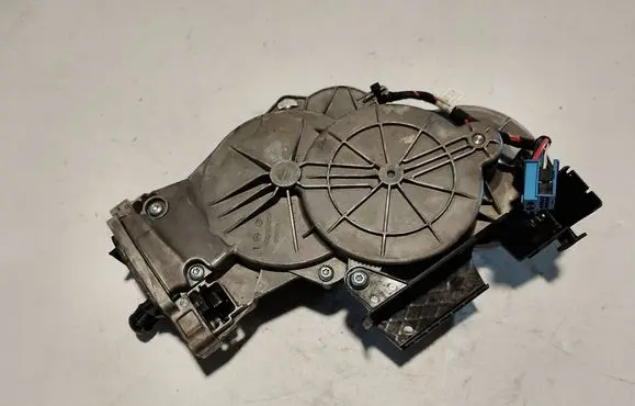 Mercedes-Benz GLC X253 C253 Tailgate/trunk/boot lift motor A099762601