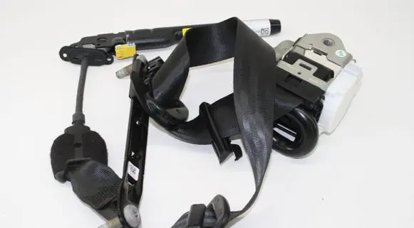 Maserati Grecale Front seatbelt 670198267 670198261