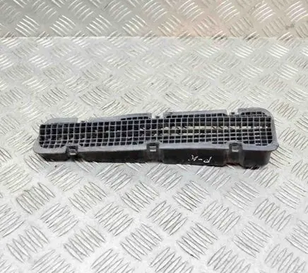 Dodge Stealth Quarter panel pressure vent MB609499