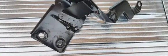 Volkswagen Touran III ABS pump bracket 5Q1614235K