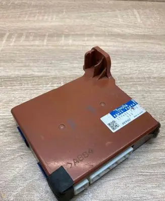 Lexus IS 220D-250-350 Other control units/modules 8865053090