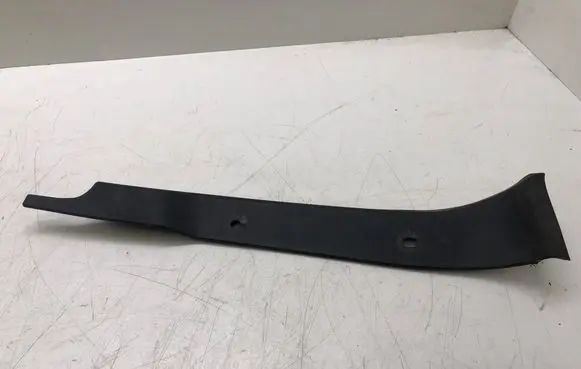 BMW 1 F20 F21 Rear/tail light trim molding 51247300664