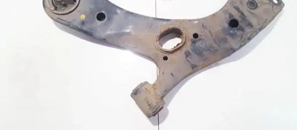 Toyota Verso Front lower control arm/wishbone