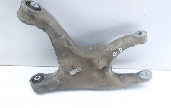 Audi A6 Allroad C7 Rear upper control arm/wishbone 8R0505312F