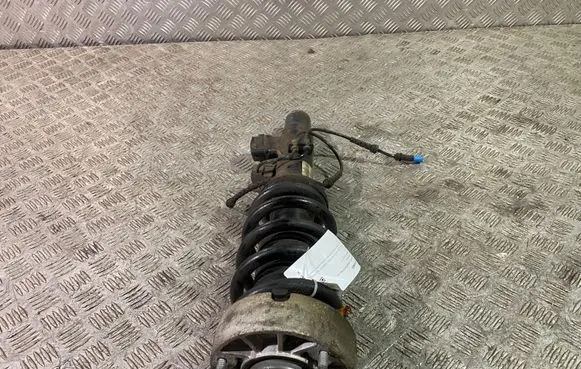 BMW X6 F16 Front shock absorber with coil spring 6875083