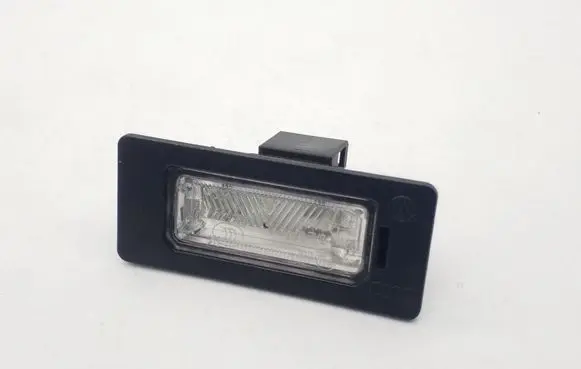 Audi A4 S4 B8 8K Number plate light 8T0943021