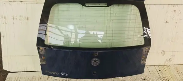 Fiat Punto (188) Tailgate/trunk/boot lid