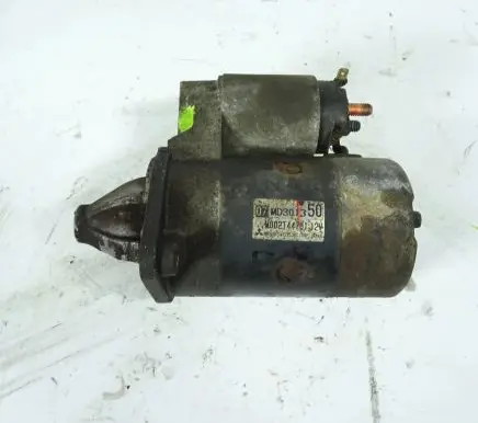 Mitsubishi Colt Starter motor MD301350