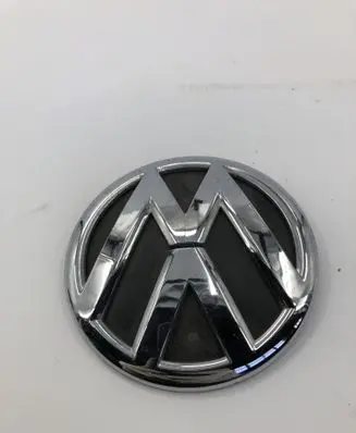 Volkswagen Jetta VI Manufacturer badge logo/emblem 5C6853630