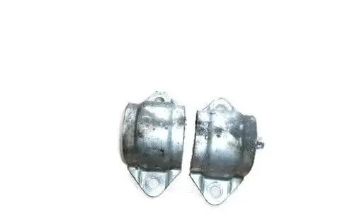 BMW 3 E46 Sway bar bush bracket, front 1M1