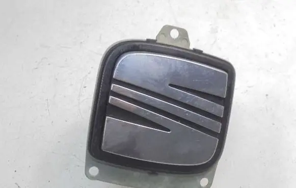Seat Ibiza III (6L) Tailgate/trunk/boot exterior handle 