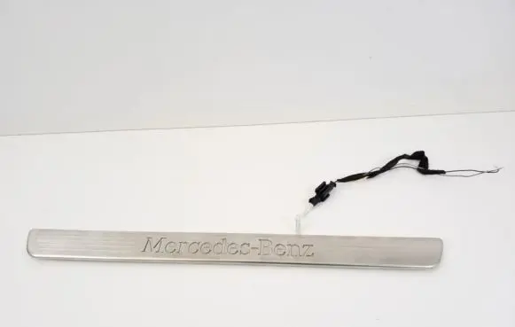 Mercedes-Benz ML W166 Front sill trim cover A1666801235