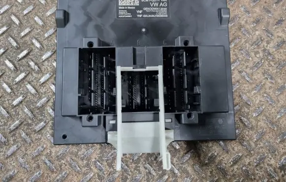 Volkswagen Tiguan Allspace Comfort/convenience module 5Q0937085CJ