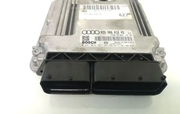 Audi A6 S6 C6 4F Engine control unit/module 03G906016HS 0281012557