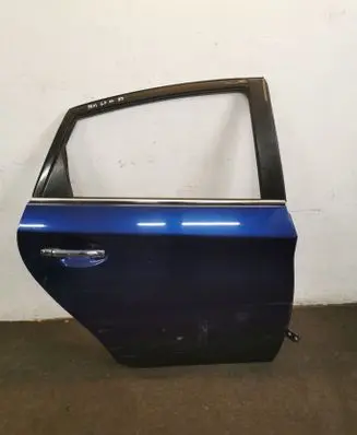 Toyota Prius (XW30) Rear door 