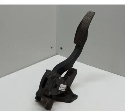 Opel Meriva A Accelerator throttle pedal 93335443 6PV00811002