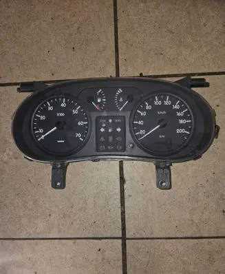 Renault Kangoo I Speedometer (instrument cluster) P8200176654 NS00034825 216711763