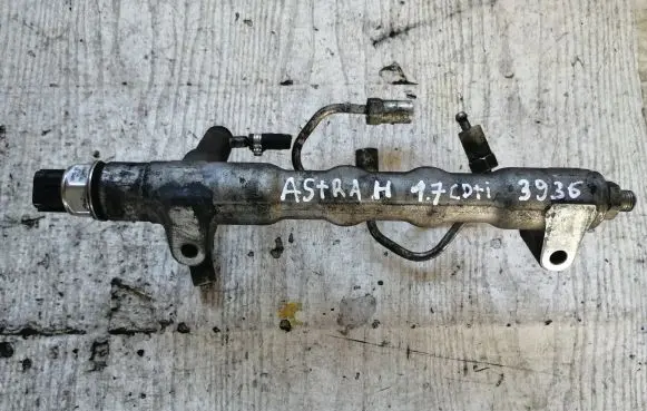 Opel Astra H Fuel main line pipe