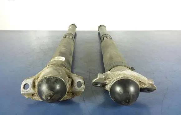 Skoda Octavia Mk3 (5E) Rear shock absorber/damper 5Q0513423B
