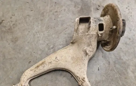 Volkswagen Golf III Rear upper control arm/wishbone 1H0505345