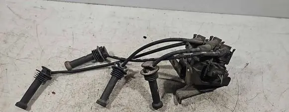 Ford Escort High voltage ignition coil 928F12029CA