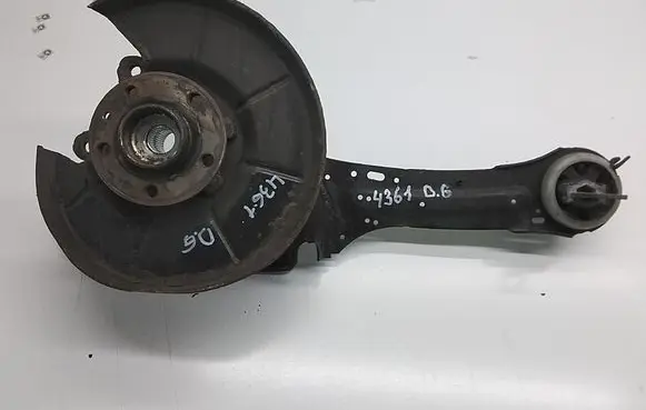 Volvo S60 Rear wheel hub 31406320