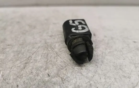 Volkswagen Golf V Outside/external air temperature sensor 8ZO820935