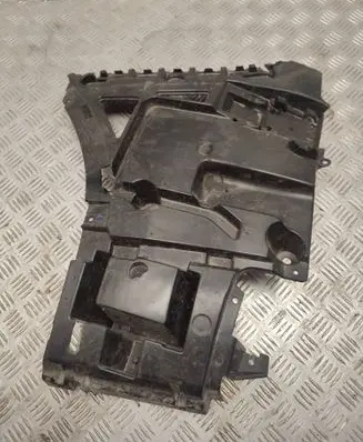 BMW X3 G01 Bumper support mounting bracket corner 7400667