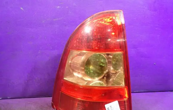 Toyota Corolla E120 E130 Rear/tail lights 02-93