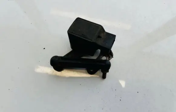 BMW X5 E53 Front height sensor lever 1093698
