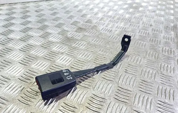 Audi A3 S3 8P Front seatbelt buckle 8P0857756F 07032011246