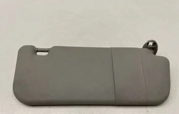 Sun visor