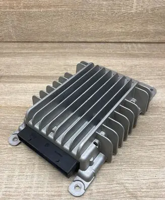 Audi A3 S3 8P Sound amplifier 8P4035223D