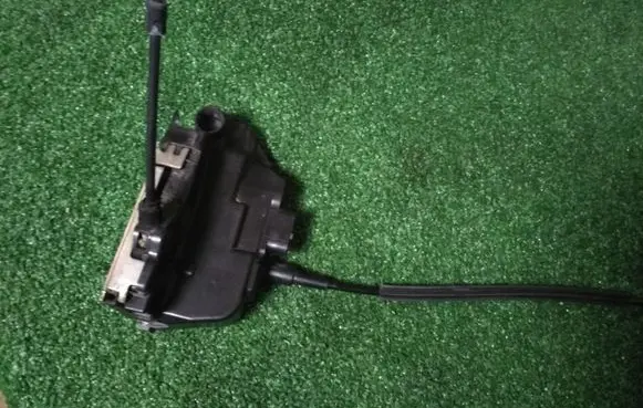 Renault Laguna II Front door lock 000662798